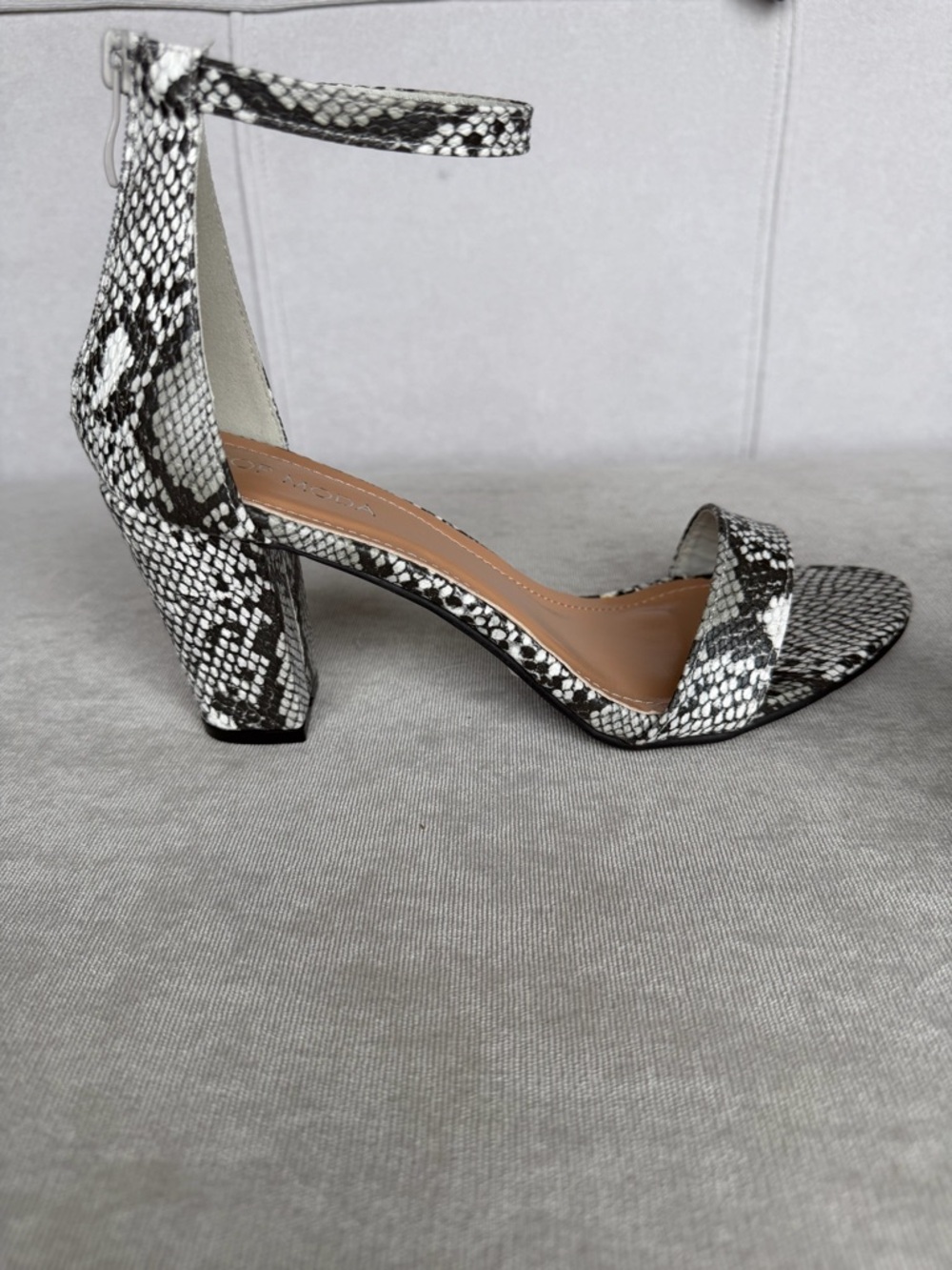 TOP Moda Snake-Print Ankle Strap Block Heel Sandal - Black & White